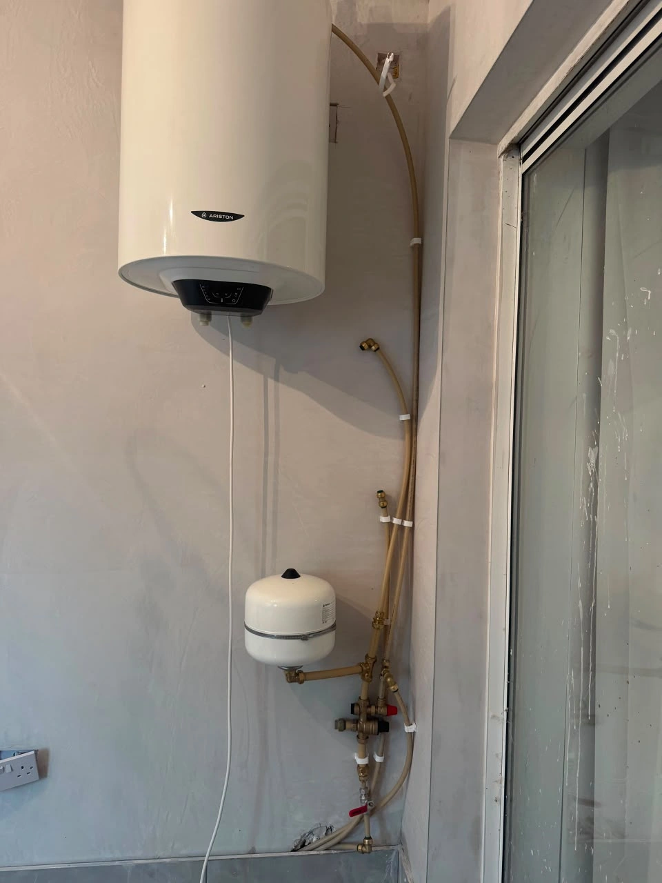 Ariston water heater installation by ProFix